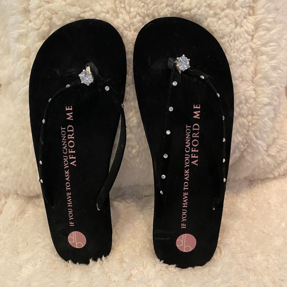 DB flip flops, size 10